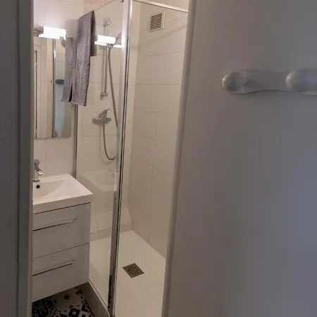 Le Prieure Apartment *