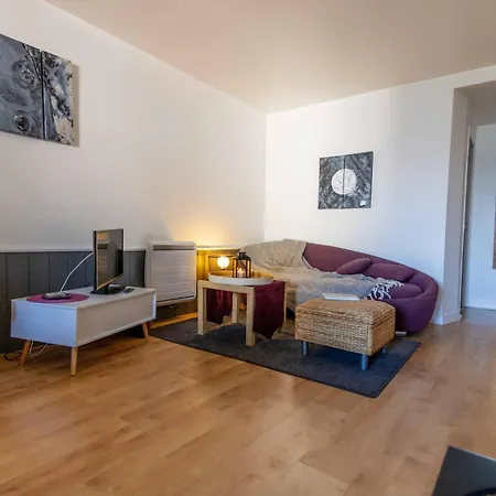 Le Prieure Apartment *
